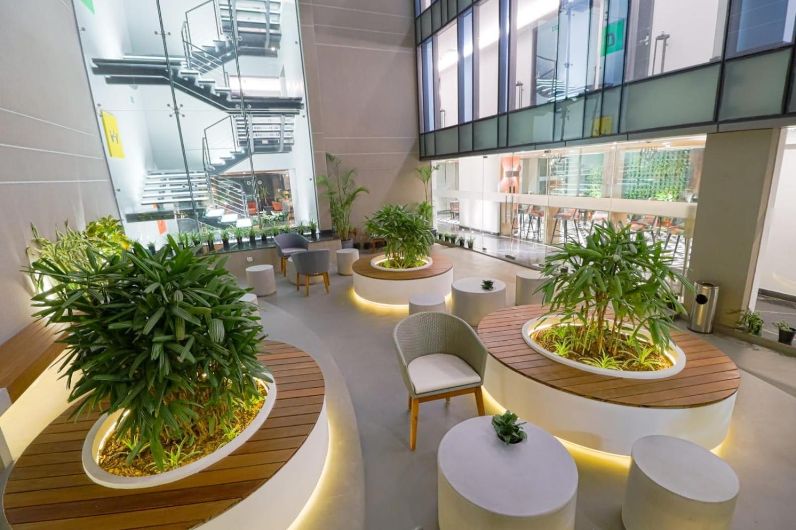 Air By Ahuja Residences Gurgaon Extérieur photo