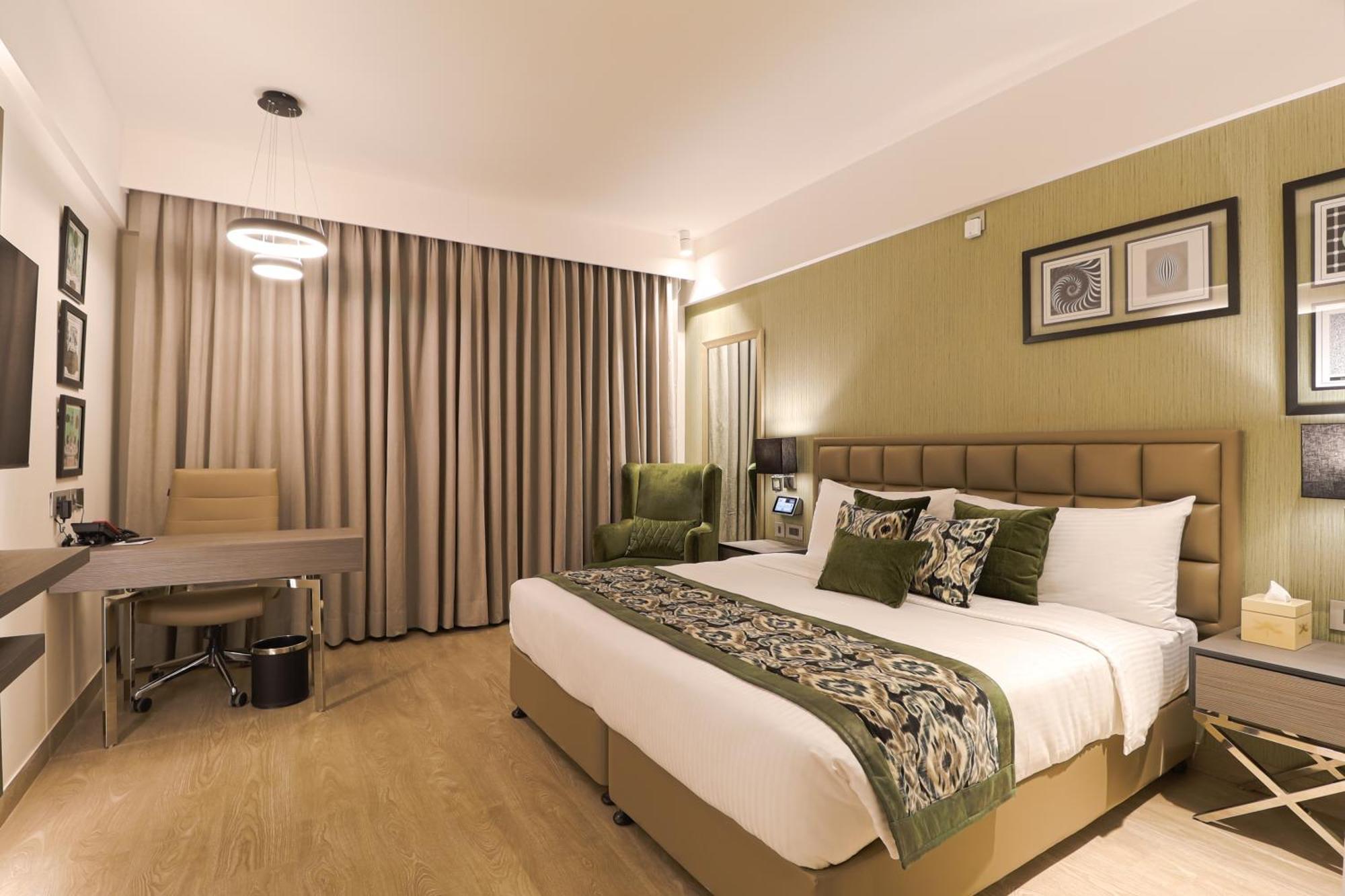 Air By Ahuja Residences Gurgaon Extérieur photo